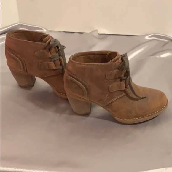 Clarks heeled booties - Picture 5 of 8